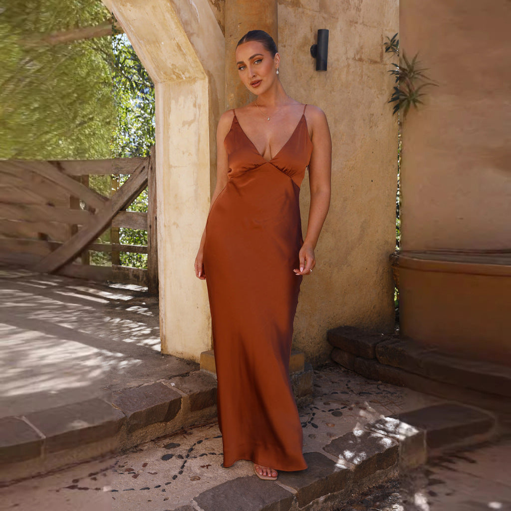 Damen Satin Maxikleid mit eleganter V-Form und fließendem Schnitt ModeGeist