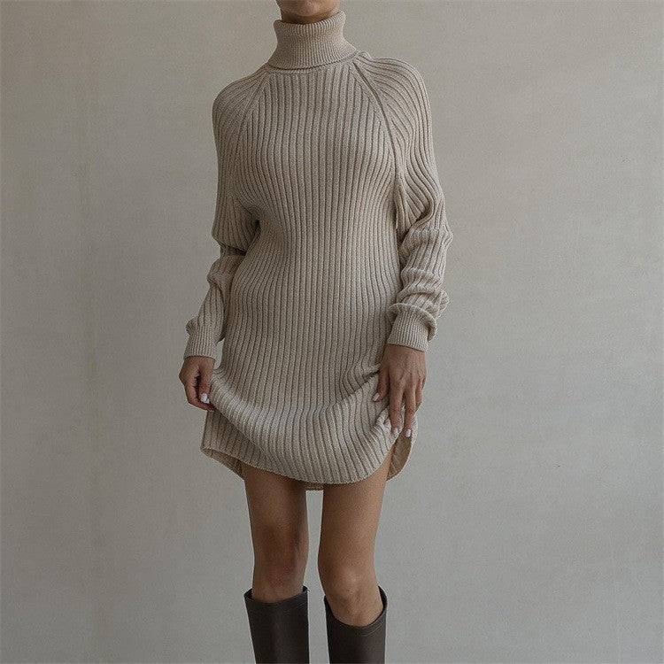 Damen Strickkleid mit hohem Kragen und großen Ärmeln ModeGeist