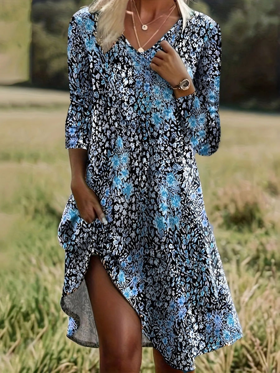 Damen Freizeitkleid mit modischem V-Ausschnitt und Seitenschlitz ModeGeist