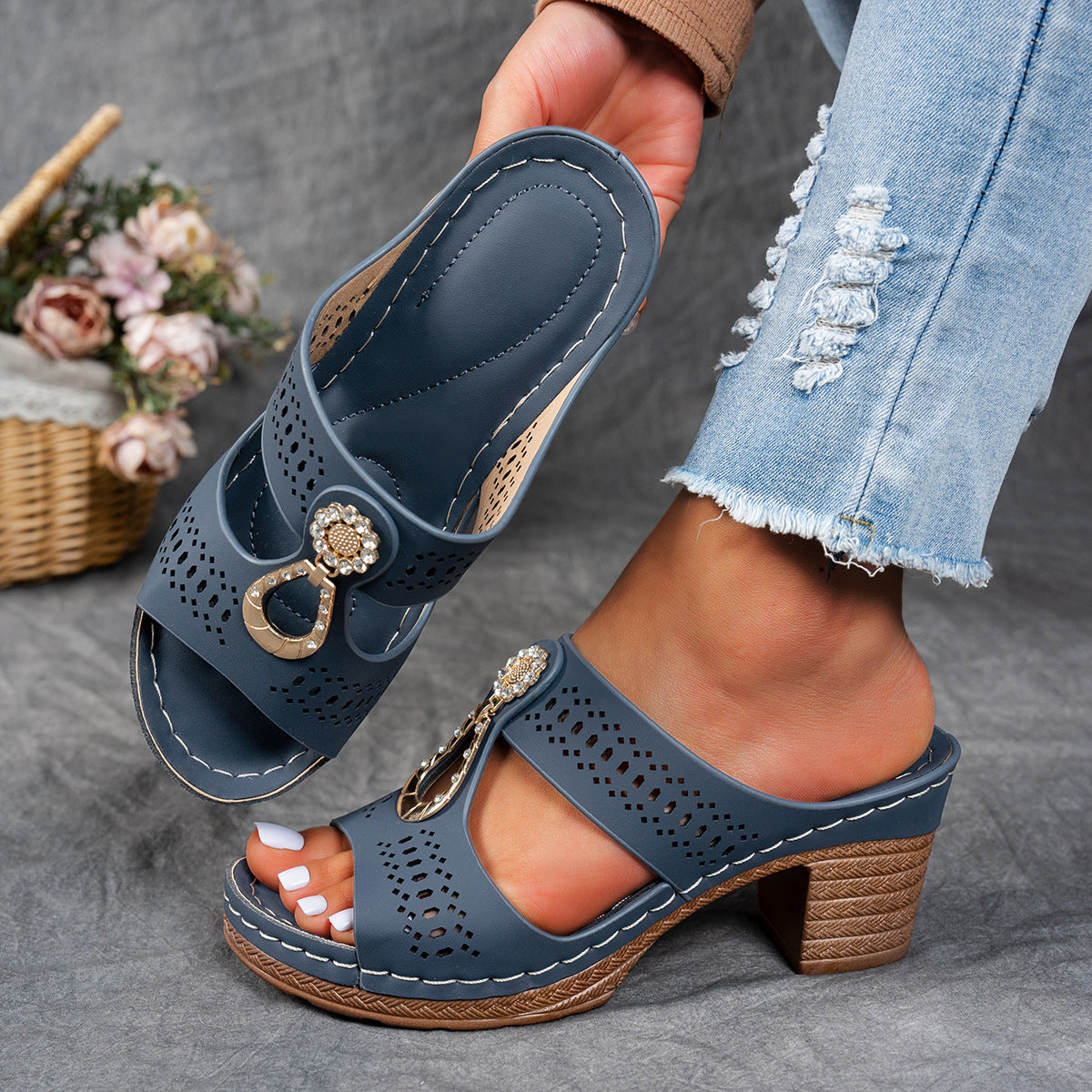 MODEGEIST Damen Flache Sandalen Strass-Details Komfort-Passform