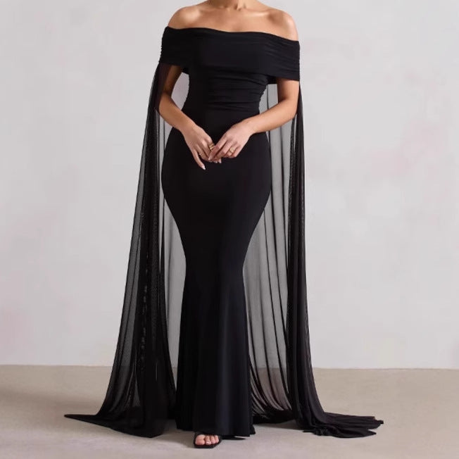 Damen Elegantes Off-Shoulder Abendkleid mit fließendem Transparenz-Cape und figurumspielendem Schnitt ModeGeist