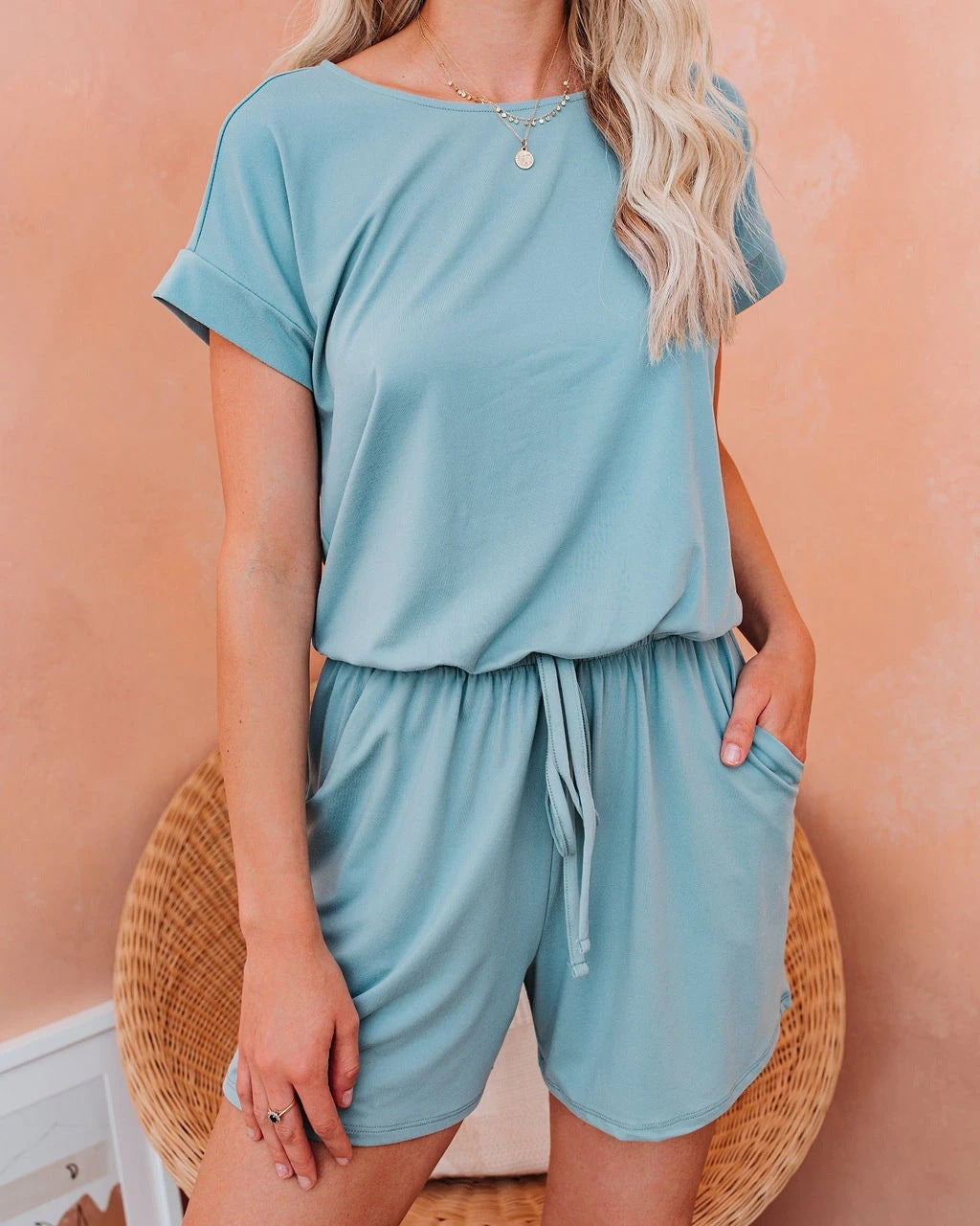 Bequemer Damen-Jumpsuit mit Gummibund und Taschen von MODEGEIST