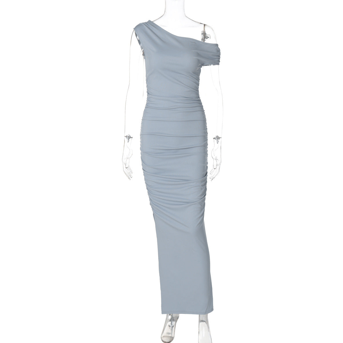 Elegantes figurbetontes Damenabendkleid mit asymmetrischem Schnitt und Raffung von MODEGEIST