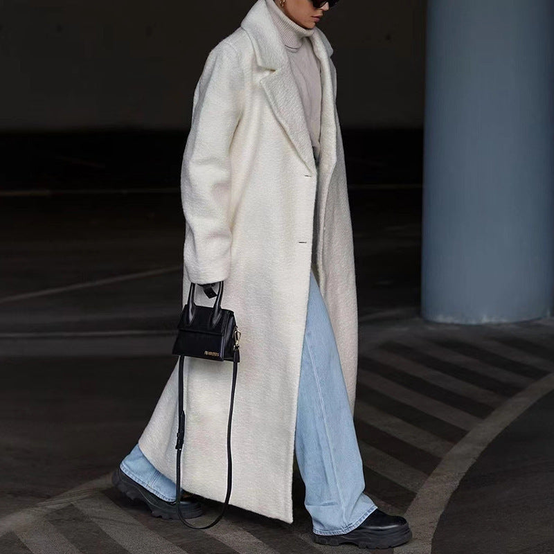 Damen Luxuriöser Wollmantel mit strukturiertem Design und klassischem Kragen ModeGeist