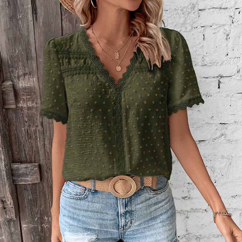 Damen Bluse mit zarten Spitzenakzenten und modernem V-Ausschnitt ModeGeist