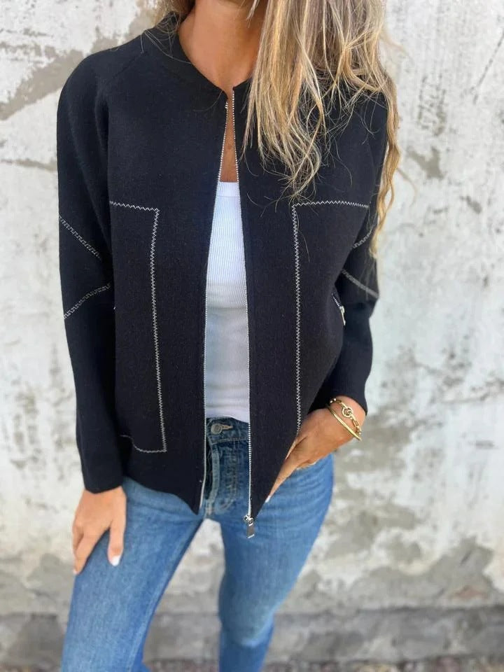 Damen Strickjacke mit eleganten Zipper-Details und feinem Strukturmuster ModeGeist