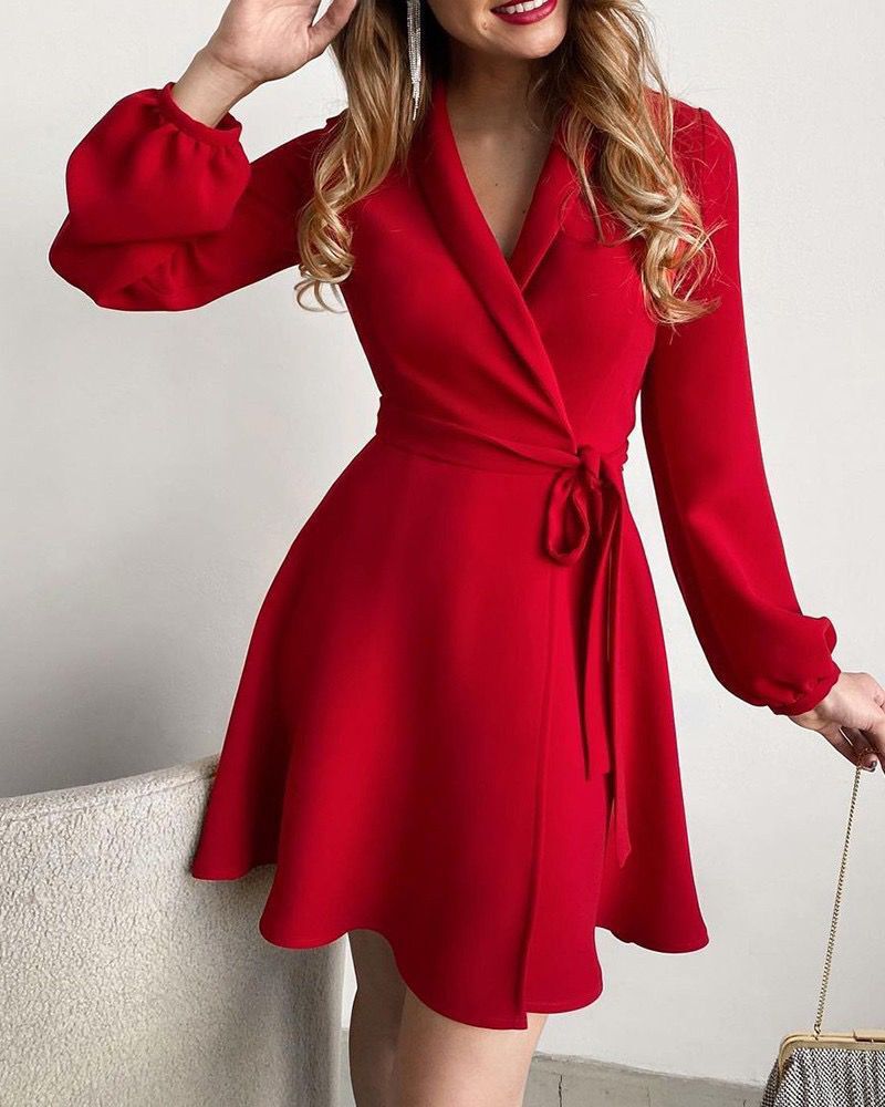 Damen Wickelkleid mit eleganten langen Ärmeln und seitlichem Schlitz ModeGeist