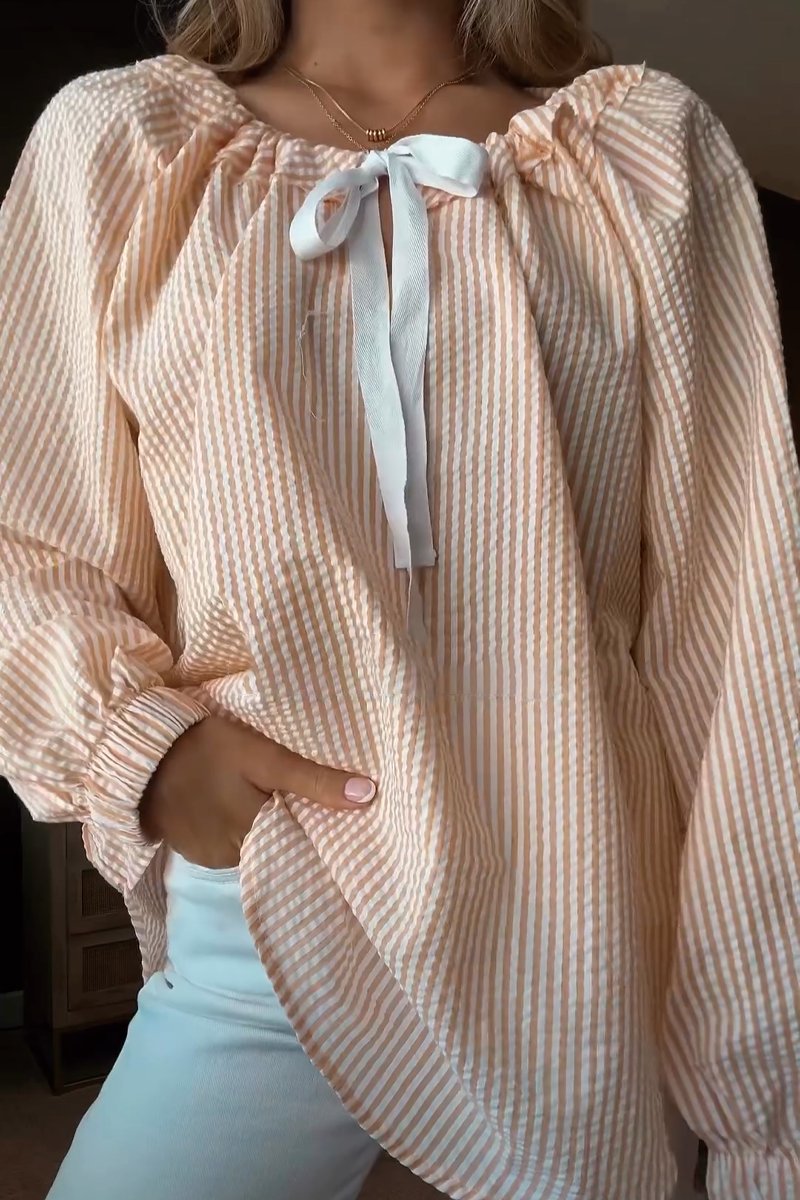 Damen Bluse mit elastischem Ausschnitt und Schleifenbindung ModeGeist