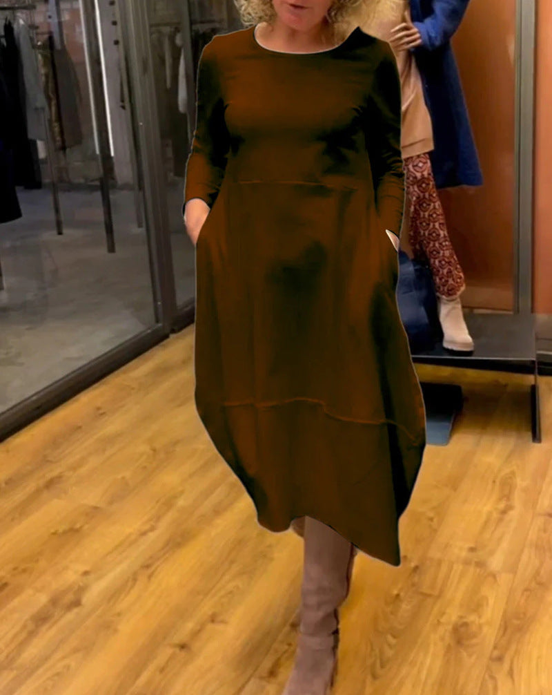Elegantes, asymmetrisches Damenkleid mit Taschen von MODEGEIST