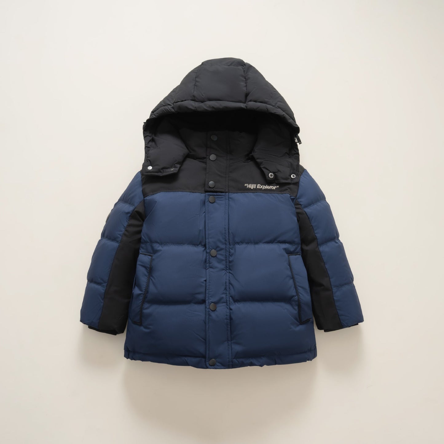 Damen funktionale Winterjacke mit thermoregulierenden Eigenschaften ModeGeist