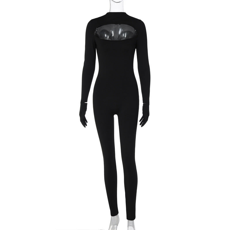 Moderner Funktionsjumpsuit für Damen mit innovativem Rücken – MODEGEIST