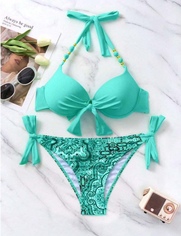 Bikini mit Schnürung und verstellbaren Bändern von MODEGEIST