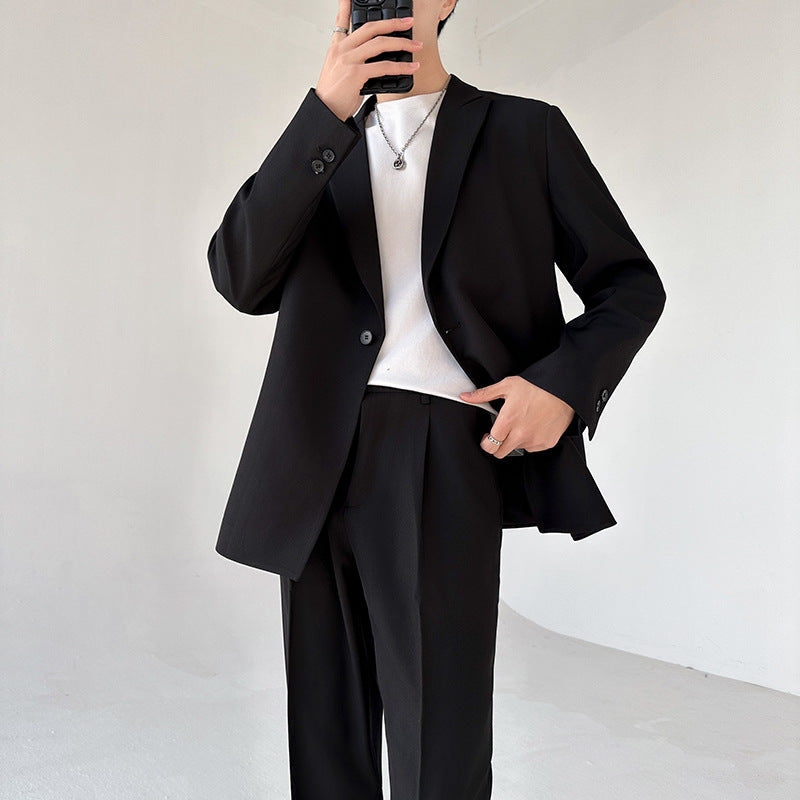 Herren eleganter Anzugblazer mit modernem Schnitt und feinem Innenfutter ModeGeist