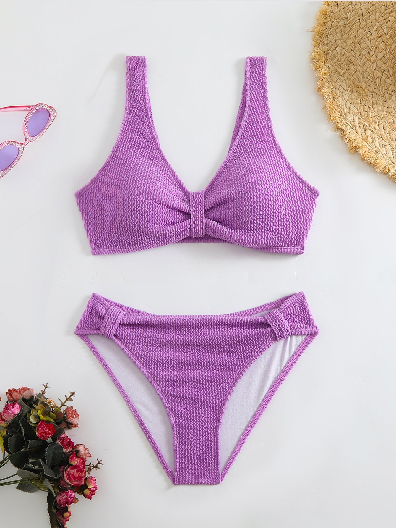 Modischer, geformter Bikini mit hohem Beinausschnitt für Damen