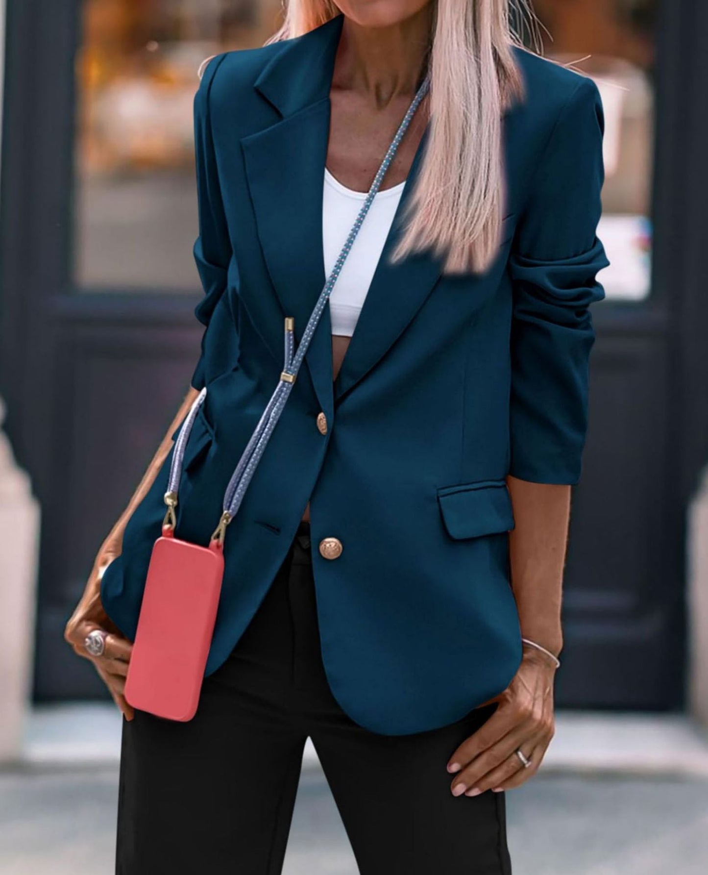 Damen Eleganter Einreiher Blazer mit goldenen Knöpfen und tailliertem Schnitt ModeGeist