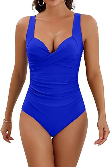 Eleganter Damen Badeanzug mit Wickeldesign und stützenden Trägern von MODEGEIST