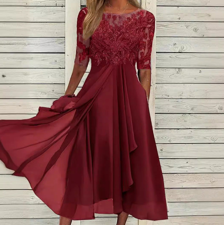 Elegantes Abendkleid für Damen aus Chiffon mit aufwendiger Spitze von MODEGEIST