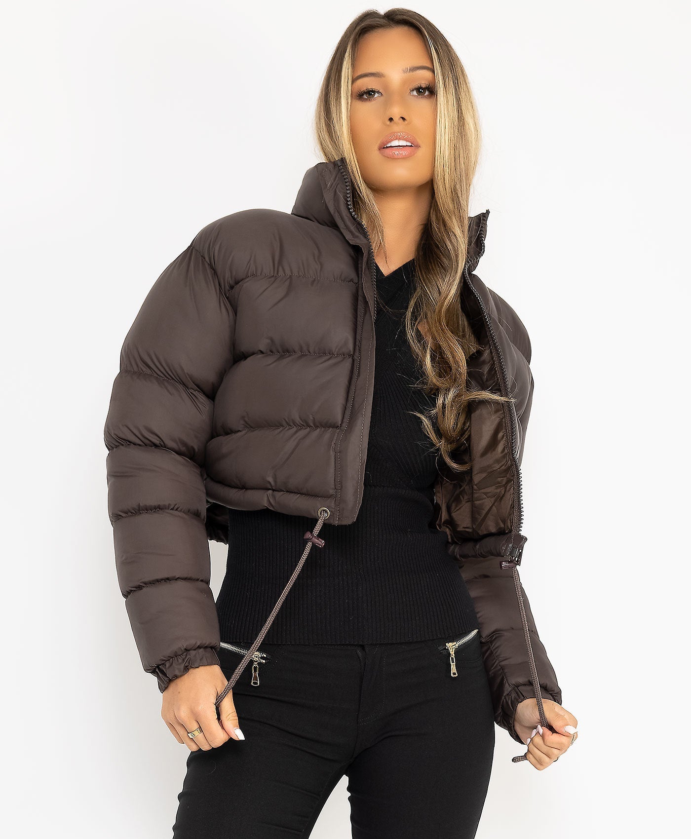 Damen stylische, kurz geschnittene Steppjacke ModeGeist