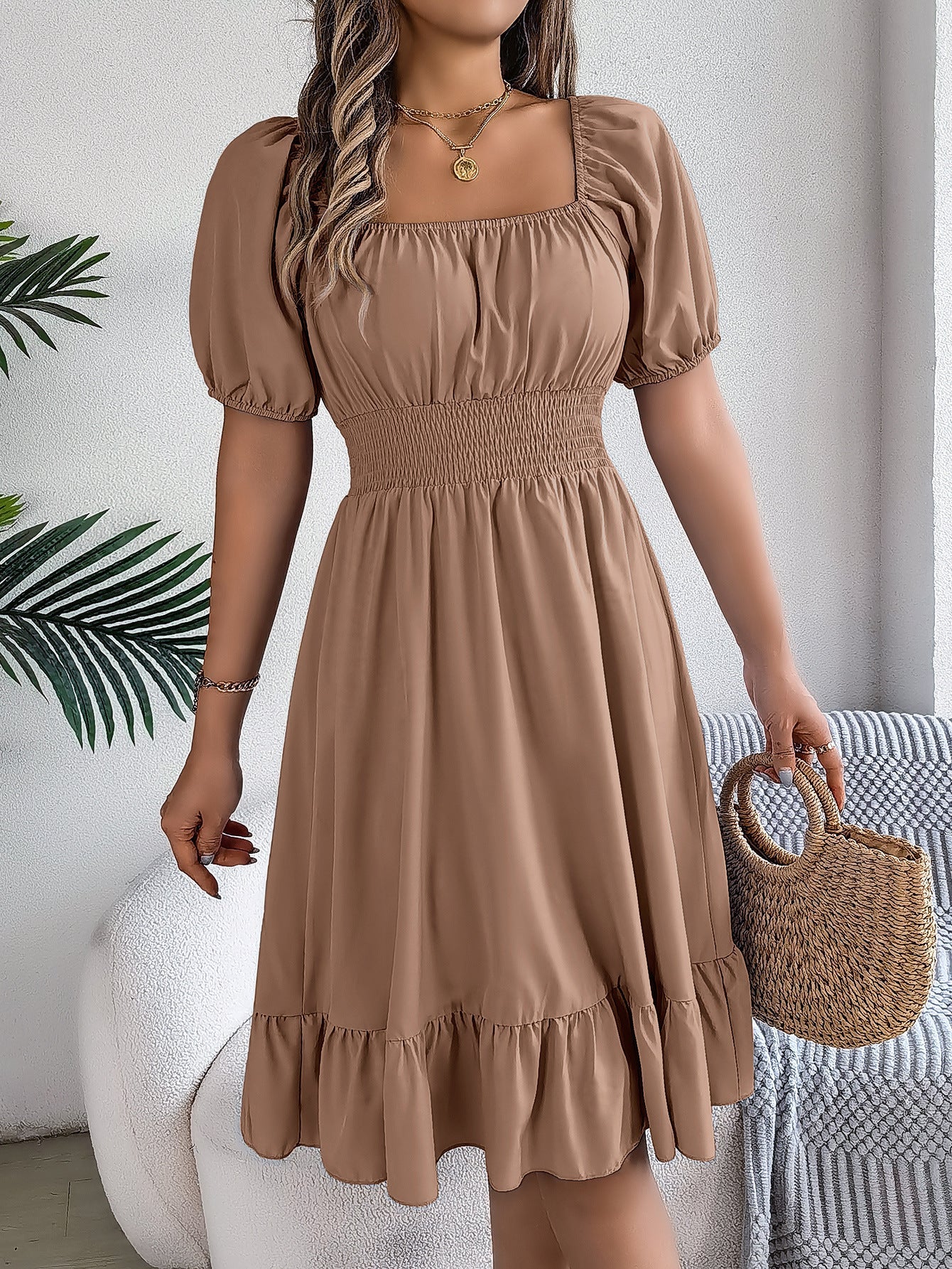 Leichtes Damen Sommerkleid mit Puffärmeln und ausgestelltem Rock von MODEGEIST
