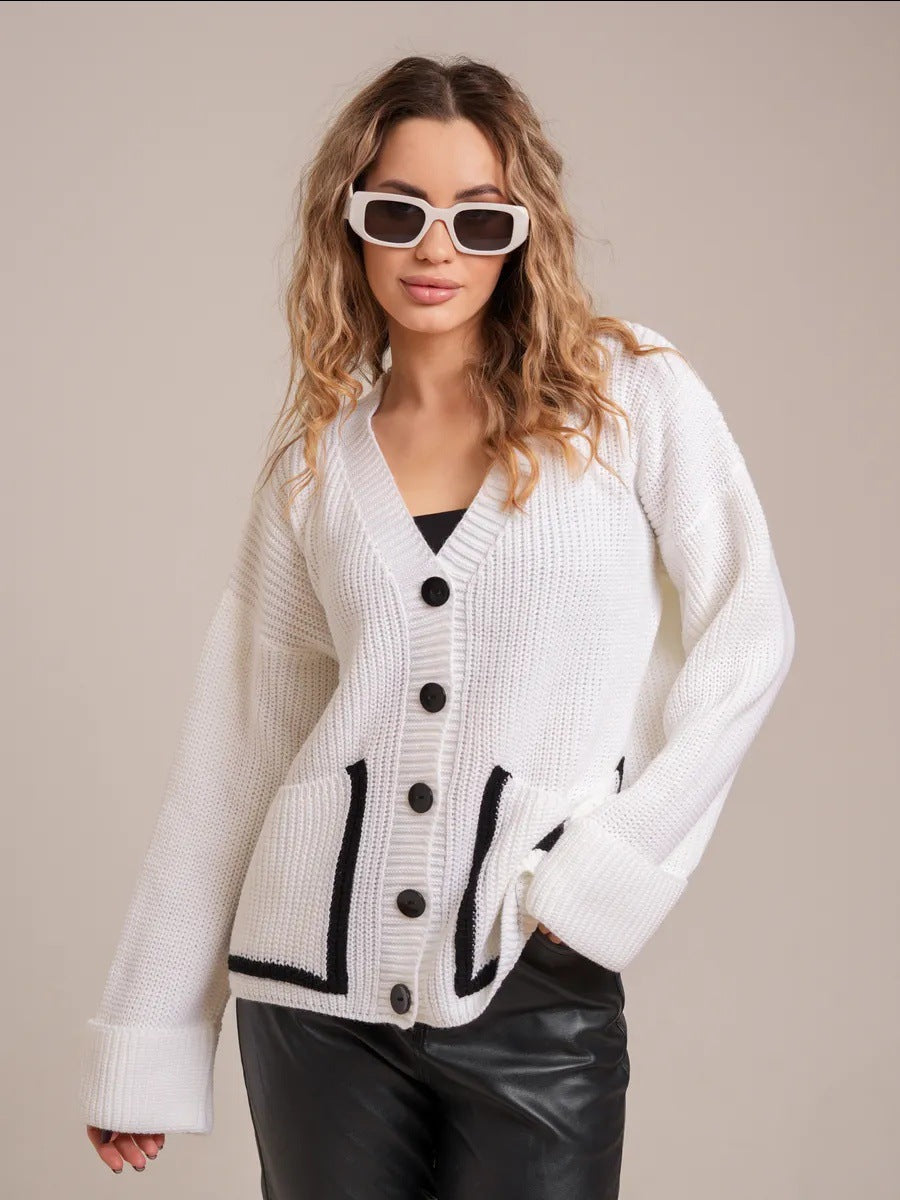 Damen Strickjacke mit großem Kragen und Taschen ModeGeist