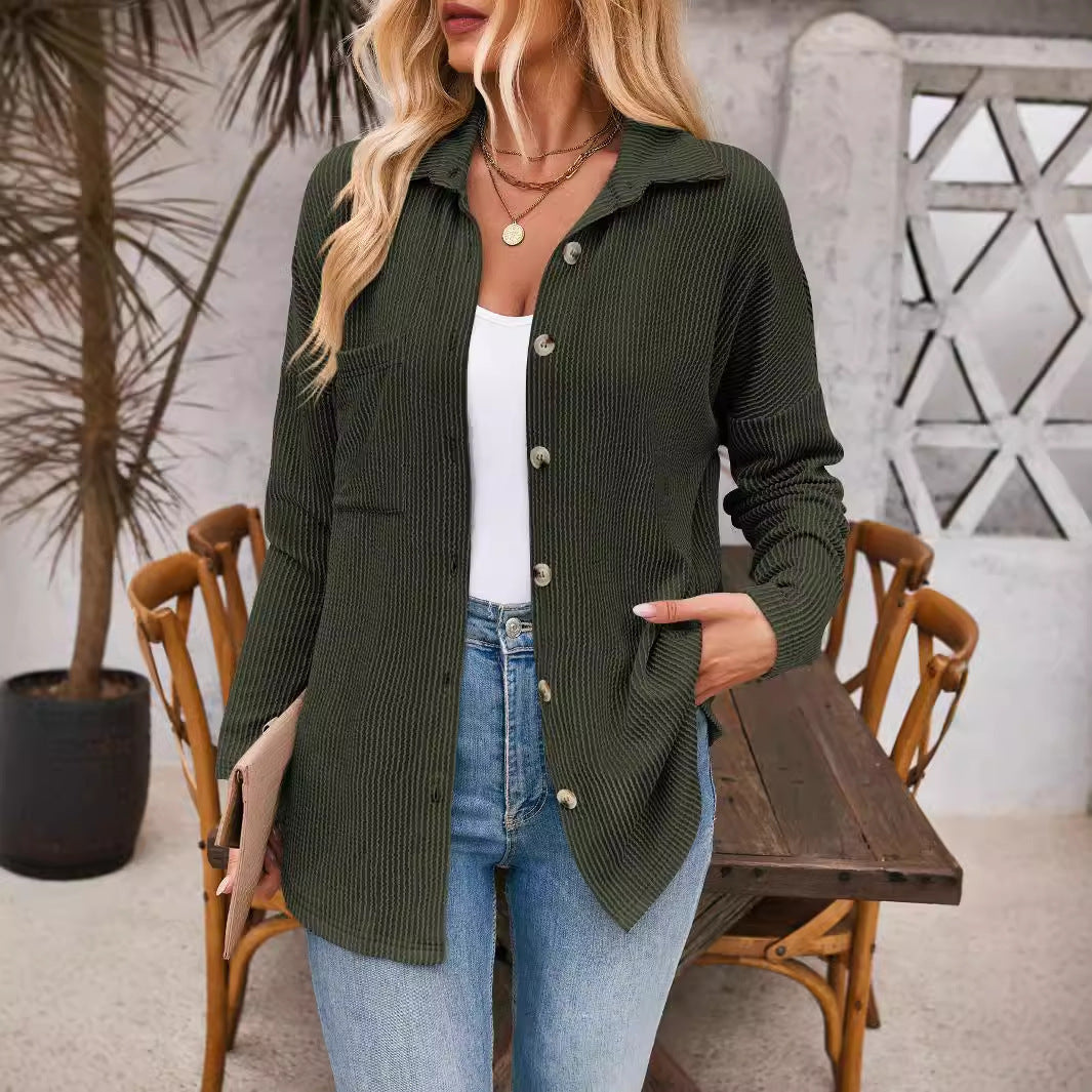 Damen Strickjacke mit strukturiertem Material und bequemen Taschen ModeGeist