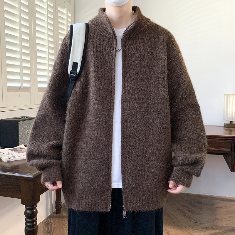 Damen Schicker und flauschiger Strickjacke mit hochgeschlossenem Reißverschluss ModeGeist