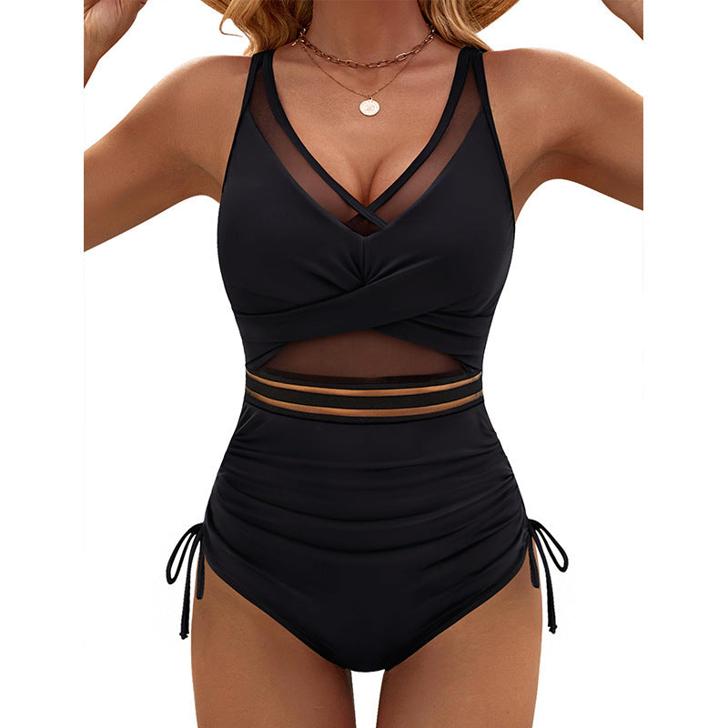 Sportlicher Damen-Einteiler mit Mesh und Raffung – modern von MODEGEIST