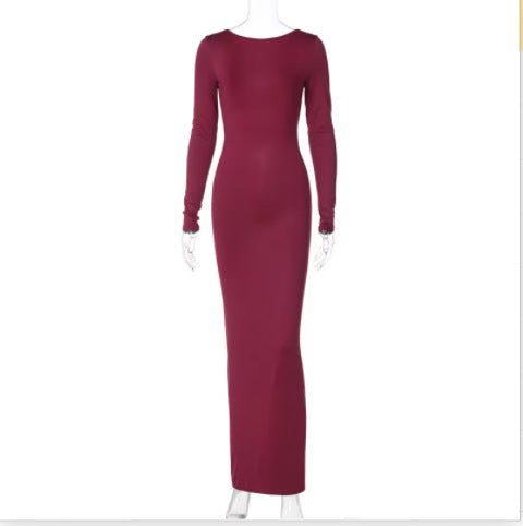 Elegantes, figurbetontes Maxikleid mit langem Arm, Rundhalsausschnitt und schmalem Schnitt von MODEGEIST