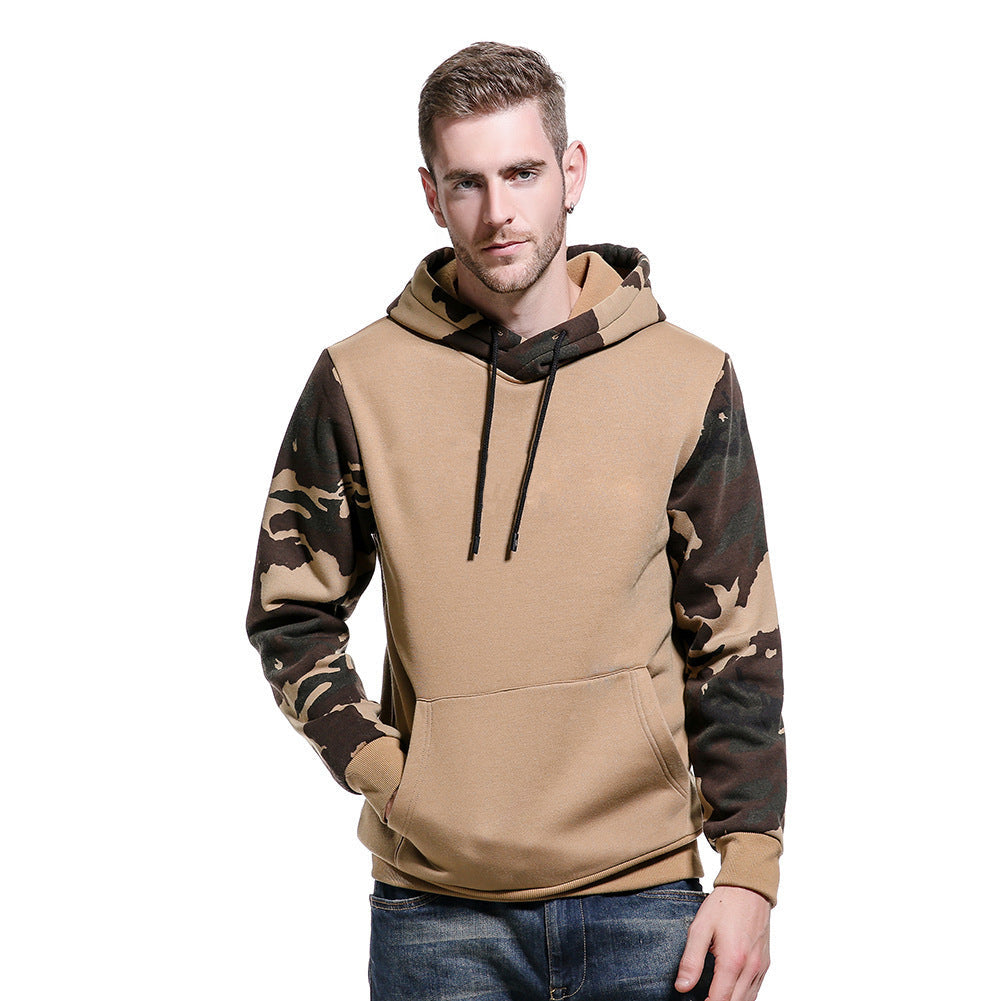 Herren Kapuzenpullover mit modernem Camouflage-Design und praktischen Taschen ModeGeist