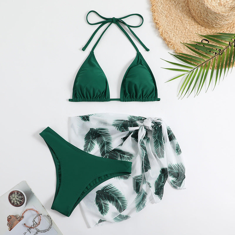 Moderner Dreieck-Bikini mit Strandtuch für Damen von MODEGEIST