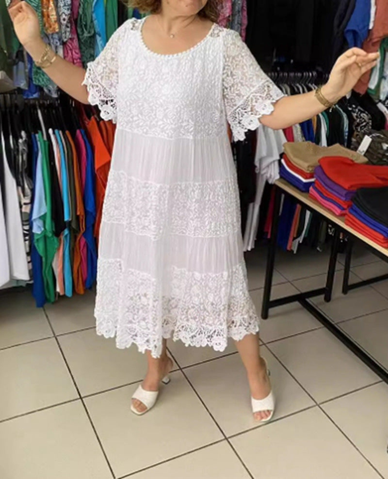 Elegantes Damen Freizeitkleid mit Spitzendetail von MODEGEIST