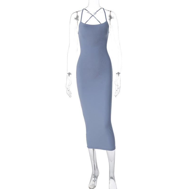 Elegantes figurbetontes Damen-Midi-Kleid mit Kreuzträgern von MODEGEIST