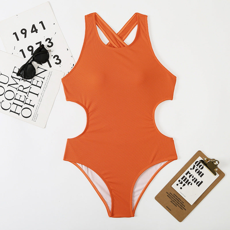 Moderner Damen Badeanzug mit innovativem Cut-out Design