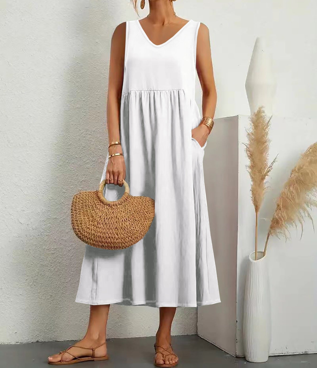 Elegantes, einfarbiges Baumwoll-Leinen Sommerkleid von Fudus, ärmellos, V-Ausschnitt