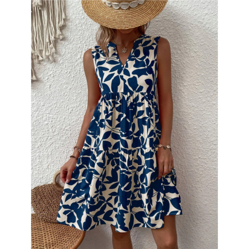 Leichtes Damen-Sommerkleid mit V-Ausschnitt und weitem Rock, modisch von MODEGEIST