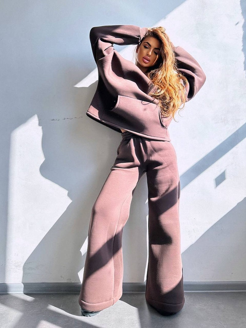 Damen Cooles Oversized Hoodie und weite Freizeithose ModeGeist
