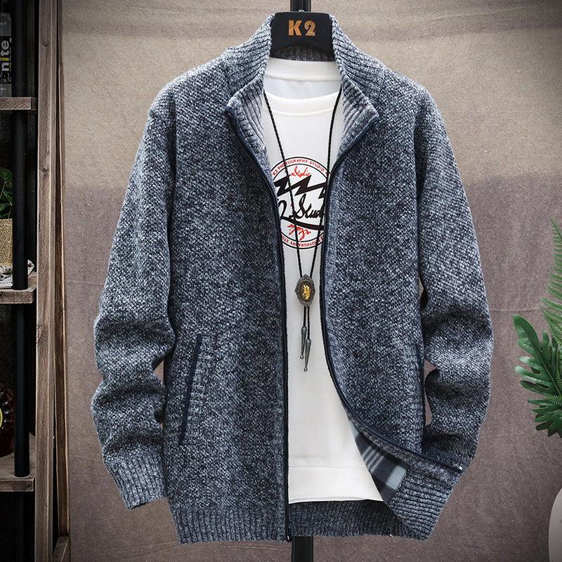 Herren Strickjacke mit Stehkragen und Taschen ModeGeist