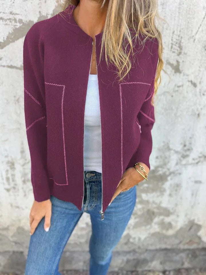 Damen Strickjacke mit eleganten Zipper-Details und feinem Strukturmuster ModeGeist