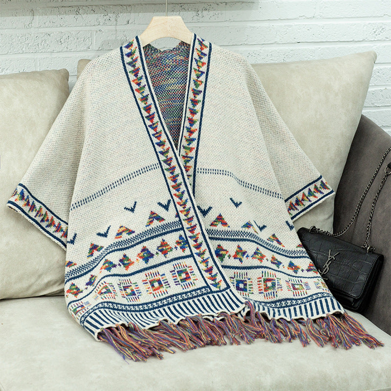Damen stilvolle Poncho mit buntem Ethnomuster ModeGeist