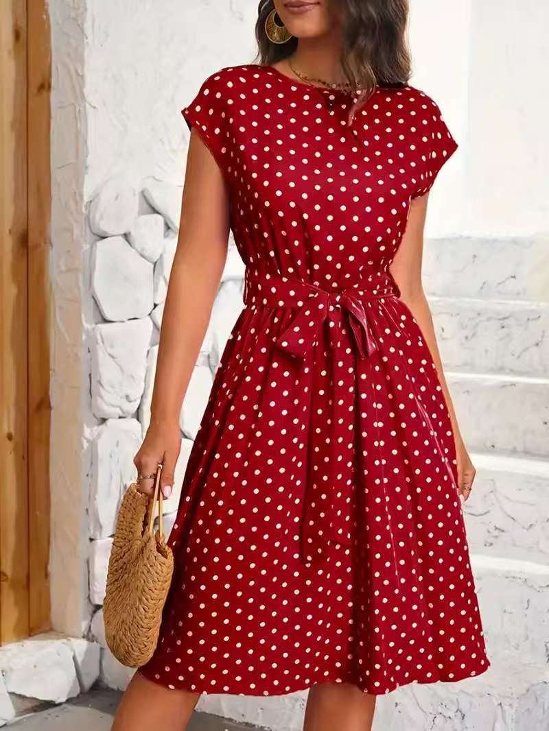 Damen Midikleid mit taillierendem Bindegürtel und verspieltem Polka-Dots Design ModeGeist