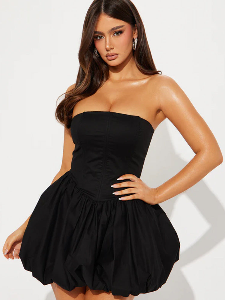 Damen Trägerloses Babydoll-Kleid mit voluminösem Saum ModeGeist