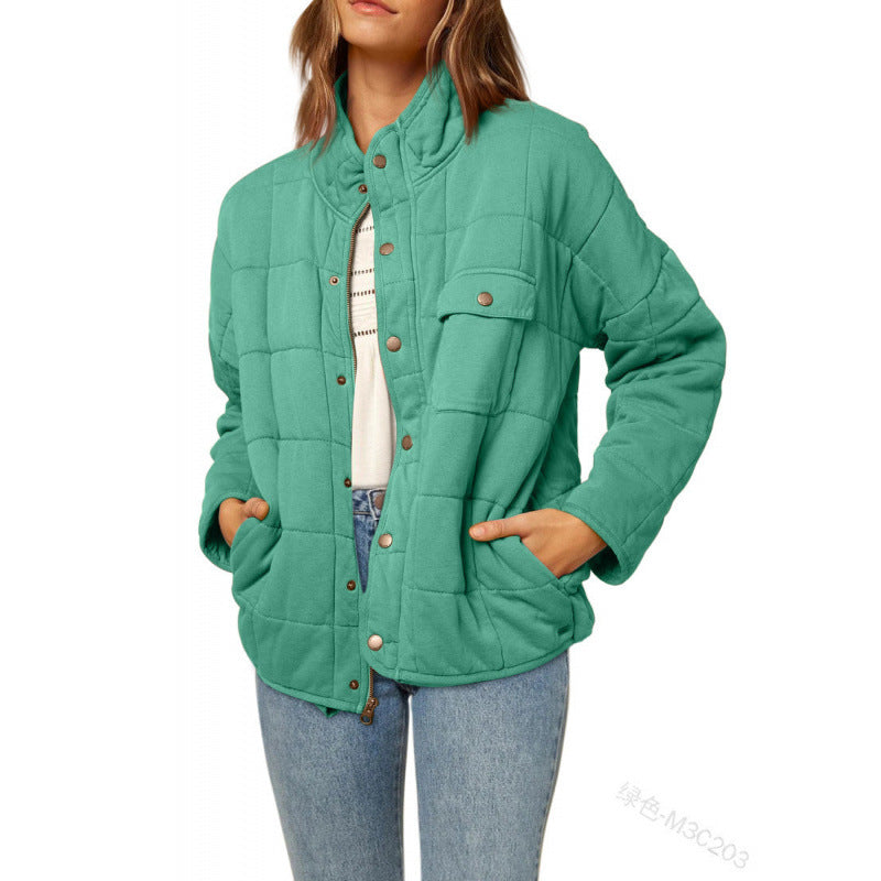 Damen Steppjacke mit dekorativem Knopf ModeGeist