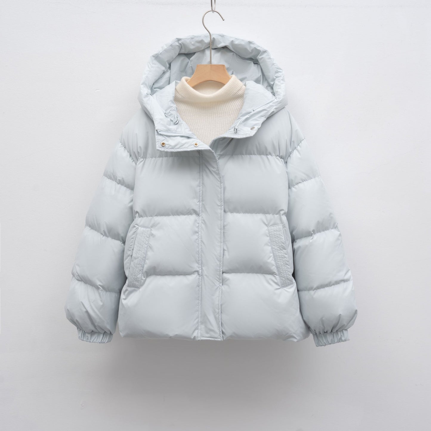 Damen modische Winterjacke mit voluminösen Puffärmeln ModeGeist