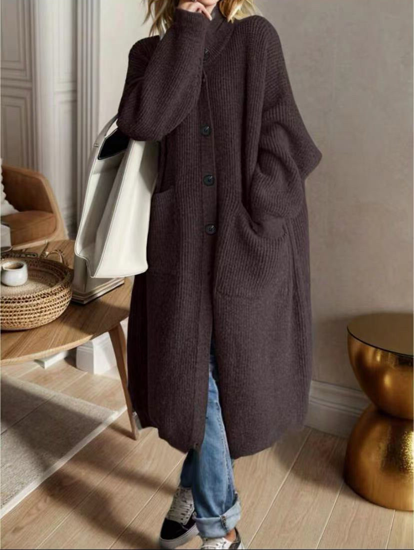 Damen Modische Strickjacke mit großzügigen Taschen und Knopfdetail ModeGeist