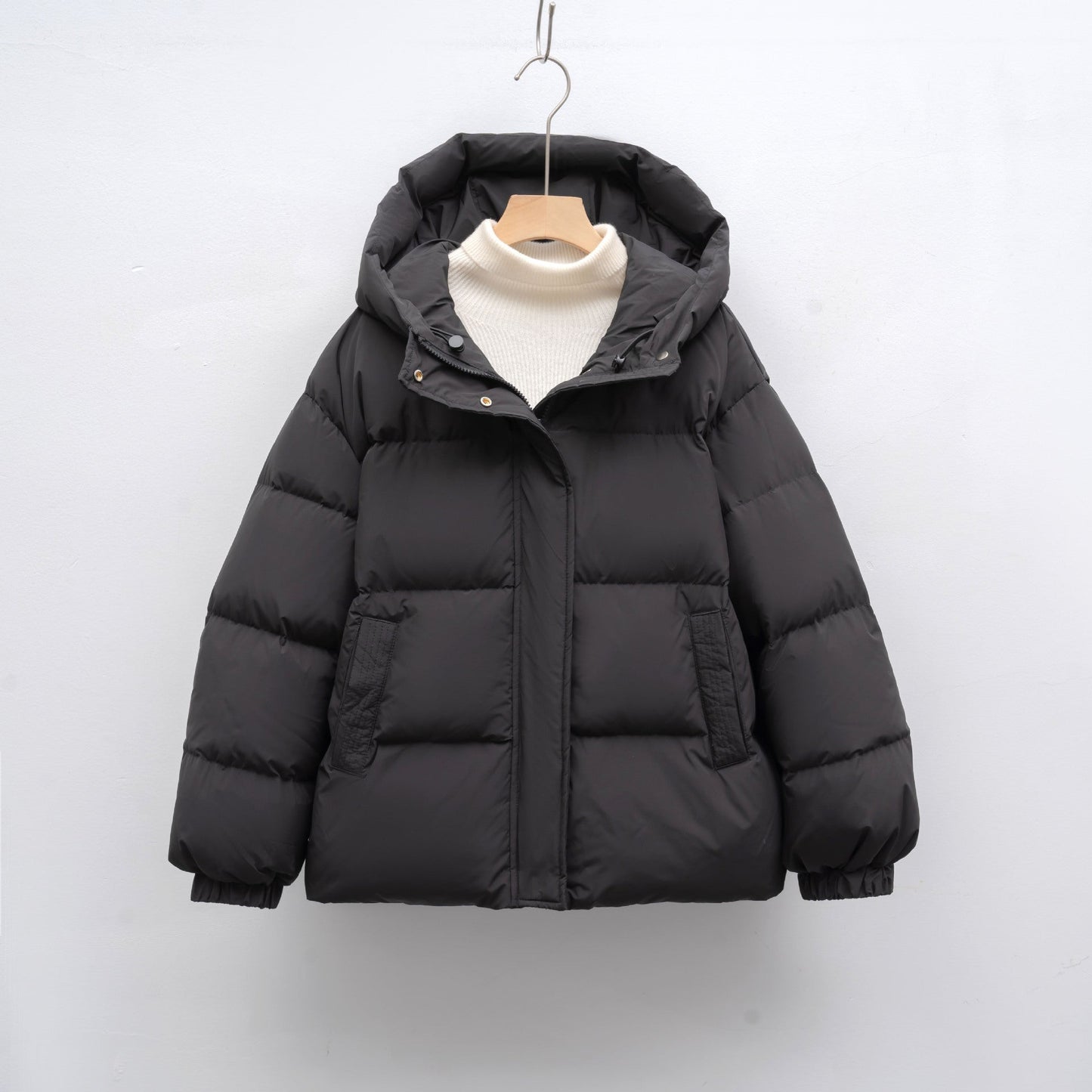 Damen modische Winterjacke mit voluminösen Puffärmeln ModeGeist