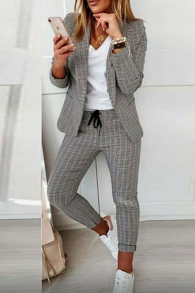 ModeGeist | Karo Blazer Mantel & Kordelzughose Satz