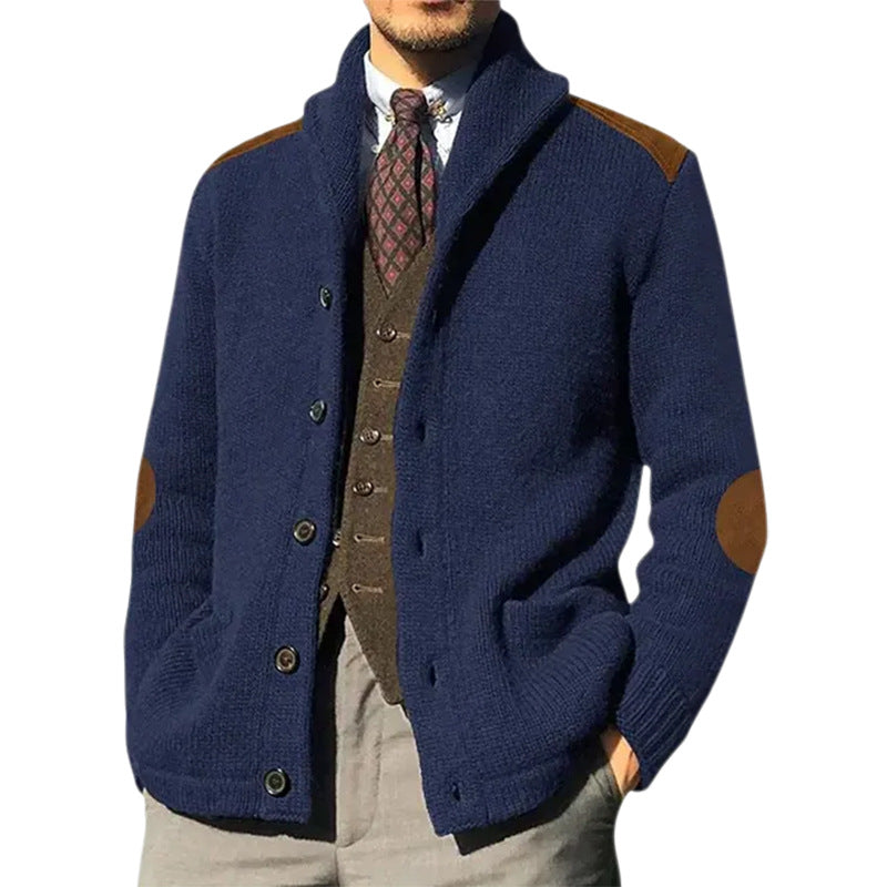 Herren Strickjacke mit klassischem Schalkragen und eleganten details ModeGeist
