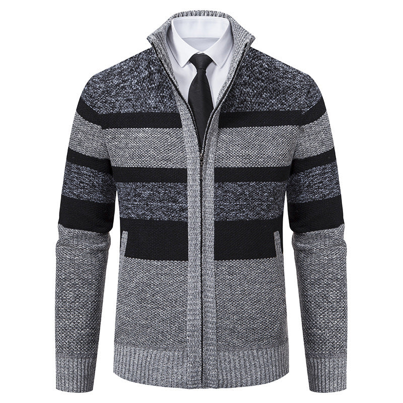 Herren modischer Strickjacke mit hohem Kragen und gestreiftem Design ModeGeist