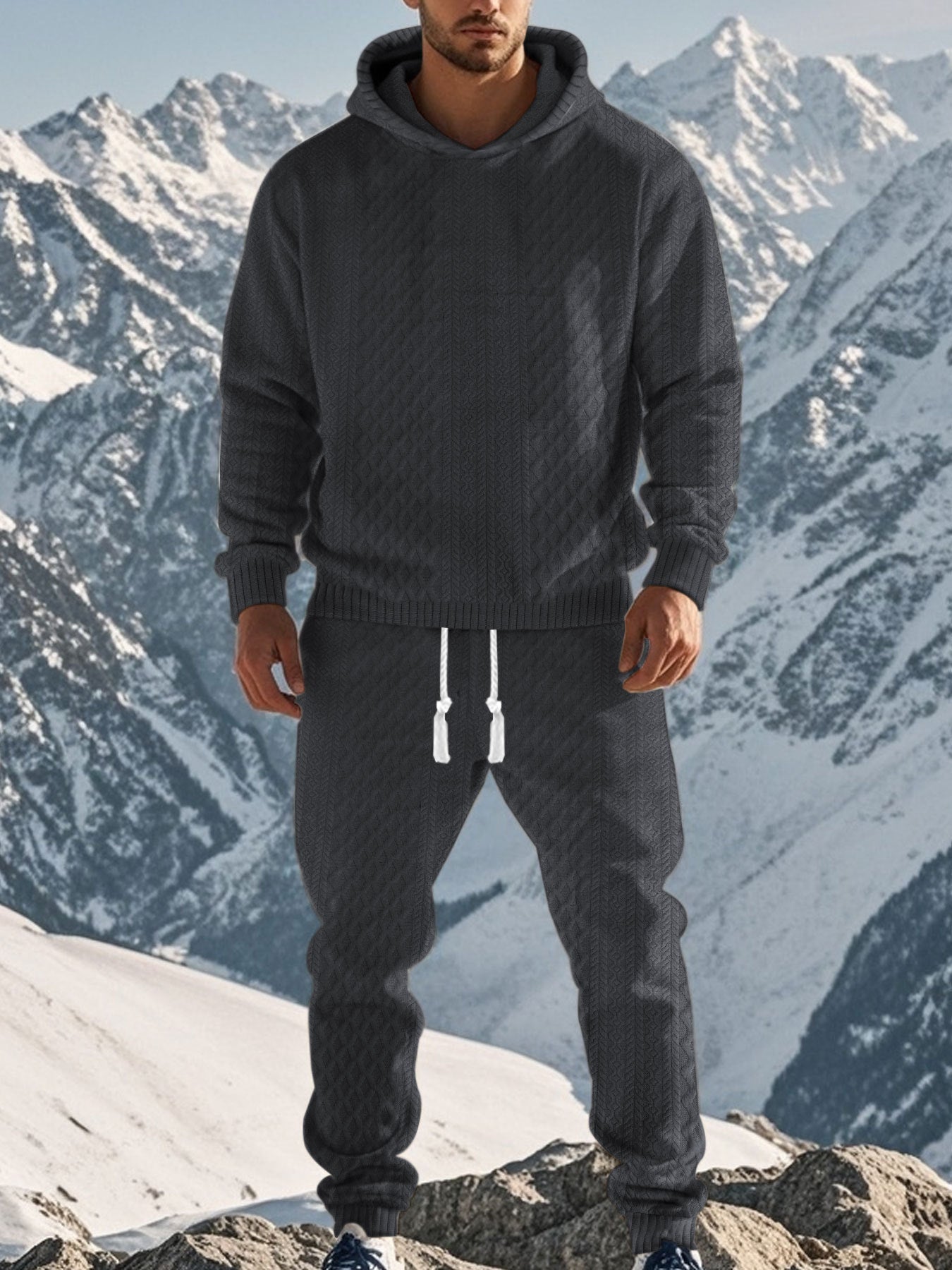 Herren sportliches Hoodie und Jogginghose Set mit strukturiertem Design ModeGeist