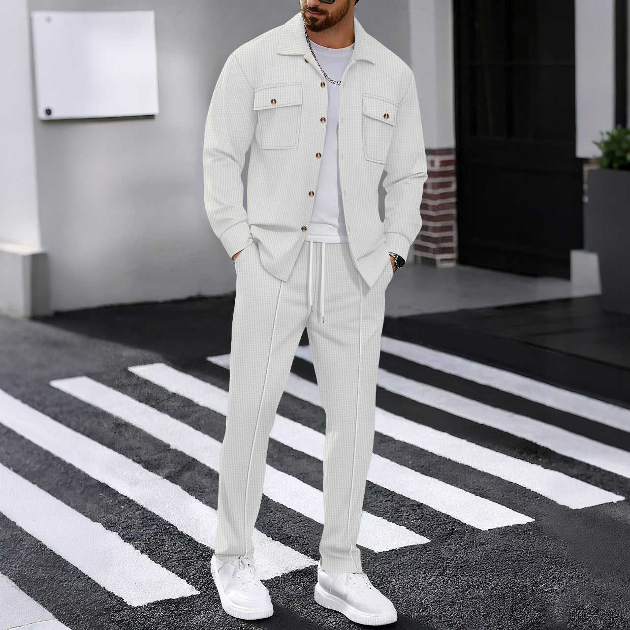 Herren modisches Freizeit-Set mit strukturierter Jacke und bequemen Hosen ModeGeist